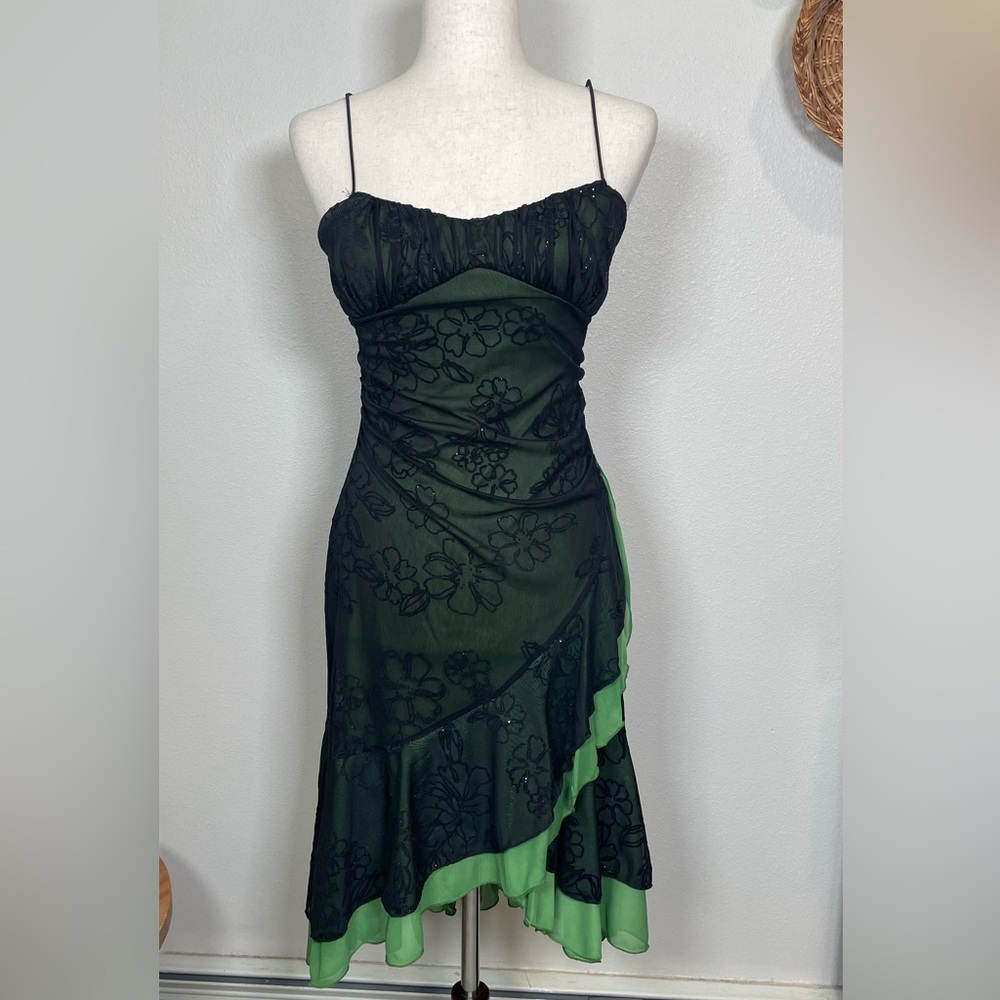 Vintage 90’s Y2k Black & Green Ruffle Sequined Prom Fairy Gown Small